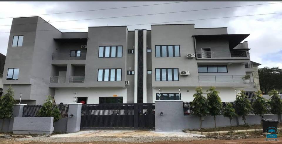 Kadal Apartment